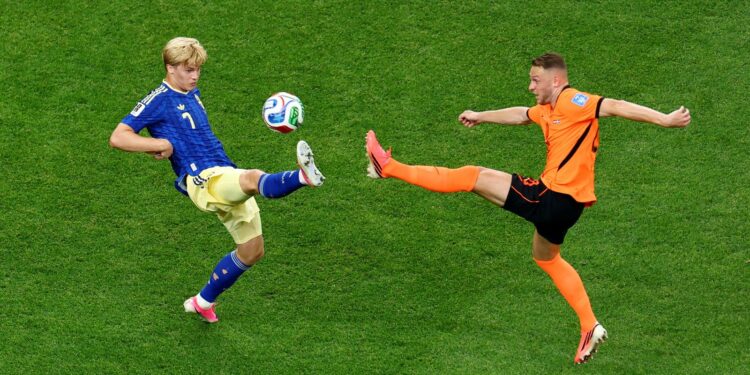 Holanda goleia Suécia por 5 a 1 e demonstra força no Grupo F