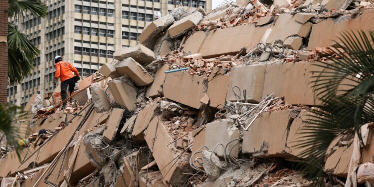 Dois brasileiros morrem em terremotos na Venezuela, informa Itamaraty.