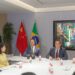 Guia em mandarim destaca oportunidades de investimento no Brasil