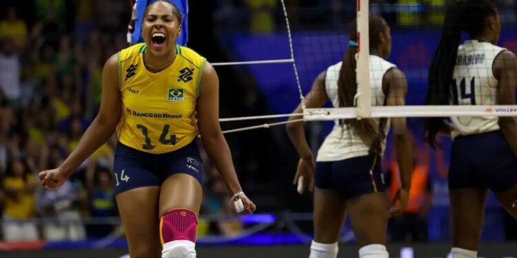 Brasil supera Itália em partida de 5 sets e vence 3 a 2 na Liga das Nações.