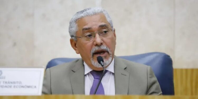 Vereador Senival Moura solicita afastamento do PT em São Paulo