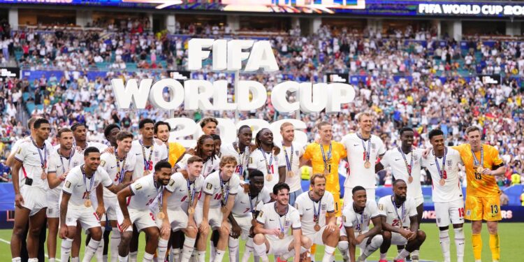 Inglaterra conquista o terceiro lugar e Mbappé vira maior artilheiro das Copas