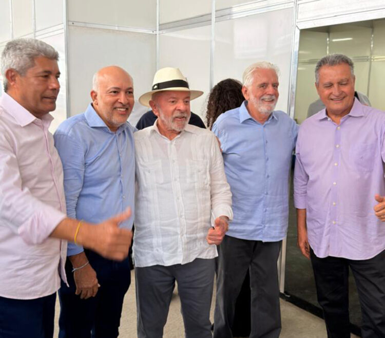 Com Lula e Jerônimo, prefeito Zezinho Oliveira acompanha início das obras da ponte Salvador–Itaparica