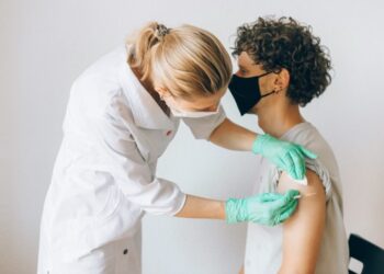 Julho Amarelo reforça importância da prevenção e do diagnóstico precoce das hepatites virais