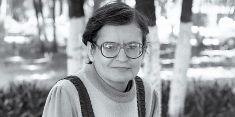 Orides Fontela: a intensidade de uma vida dedicada à poesia