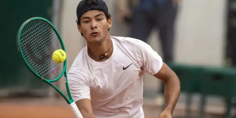 Guto Miguel é campeão de duplas no Wimbledon Juvenil