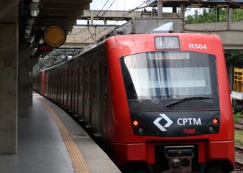 Linhas de trem que retornaram ao CPTM funcionam normalmente em São Paulo.