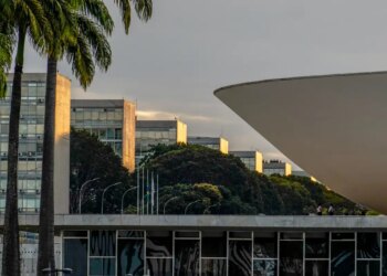 Dino ordena responsabilização de parlamentares por emendas
