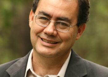 Augusto Cury dispara e chega a 11% em nova pesquisa presidencial
