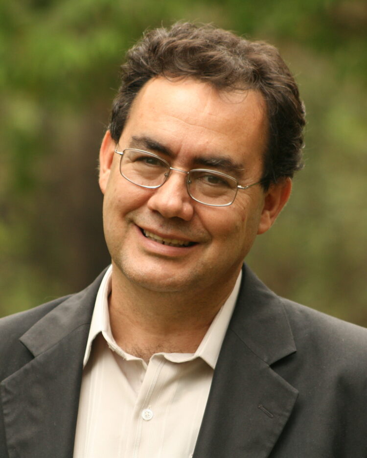 Augusto Cury dispara e chega a 11% em nova pesquisa presidencial
