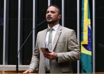 Capitão Alden é membro titular da Comissão Especial que analisa a PEC da Maioridade Civil e Penal