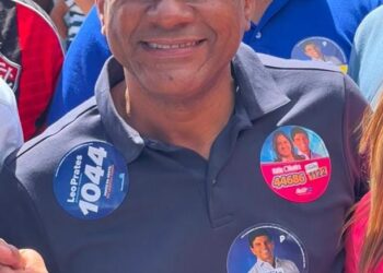 Prefeito Del reforça discurso de mudança e projeta eleições de 2026 em Simões Filho