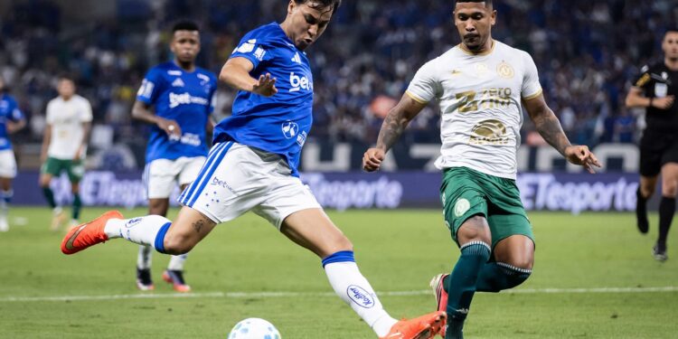 Maiores campeões, Cruzeiro e Grêmio avançam às quartas da Copa do Brasil