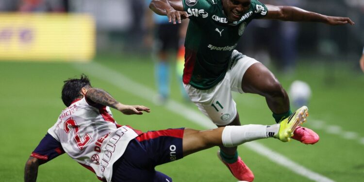 Palmeiras cede empate no fim e tropeça na Libertadores contra Cerro Porteña