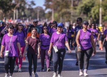 Caminhadas buscam conscientizar a população sobre o lipedema
