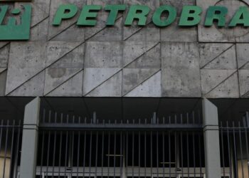 Petrobras descobre petróleo na Foz do Amazonas