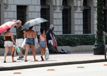 Onda de calor eleva temperaturas em grande parte do país