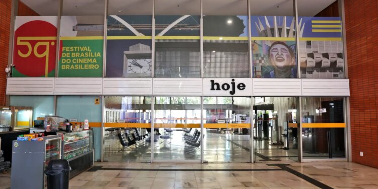 Longa de André Novais vence o Festival de Brasília de Cinema