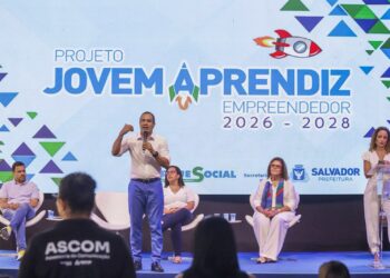 600 jovens iniciam formação profissional em projeto da Prefeitura de Salvador