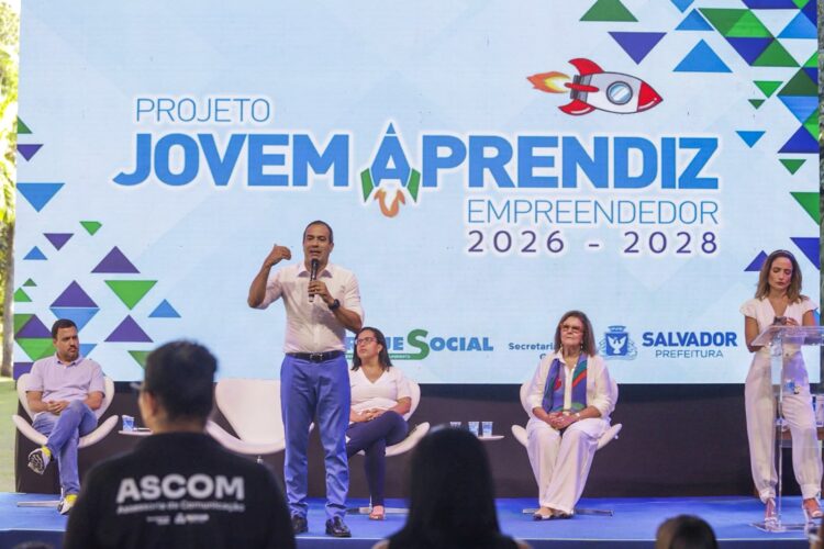 600 jovens iniciam formação profissional em projeto da Prefeitura de Salvador