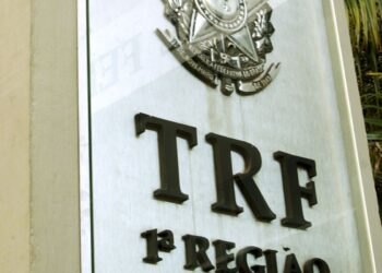Desembargador mantém cobrança de imposto de exportação de petróleo
