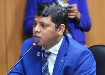 Instagram de Diego Castro é derrubado em meio a cerco à atuação do deputado
