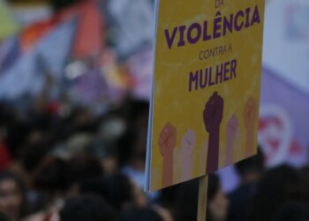 Plataformas vão informar canais de denúncia de violência contra mulher