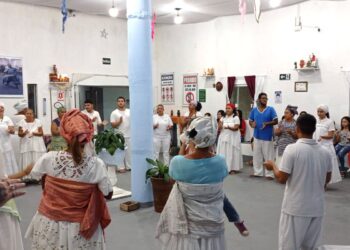 Eleitores de religiões afro se sentem invisíveis em campanha eleitoral