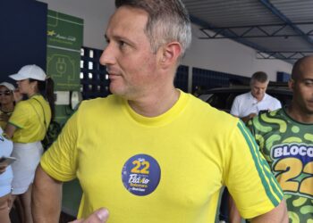 Derrite promete guerra ao crime organizado e diz que Bahia terá relevância em eventual governo Flávio Bolsonaro