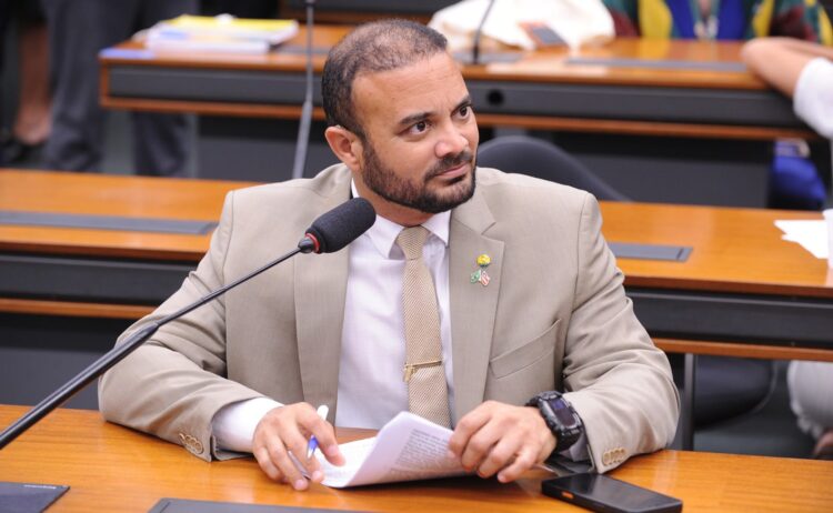 Projeto de Capitão Alden propõe critérios para dosimetria penal de agentes de Segurança Pública
