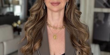 “O empresário é importante para o desenvolvimento social”, afirma Isabela Suarez, presidente da ACB