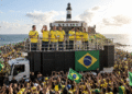 Flávio Bolsonaro prepara ato de campanha em Salvador ao lado de ACM Neto e Nikolas Ferreira p governador de São Pualo Tarcísio  também esta confirmado no ato.
