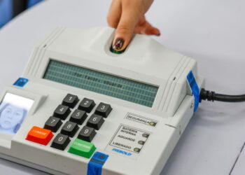 Como o Boletim de Urna permite a conferência da totalização dos votos em tempo real