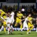 Com um a mais, Mirassol vence e complica Internacional no Brasileirão