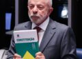 Lula celebra fim da jornada 6×1 e reforça campanha em MG